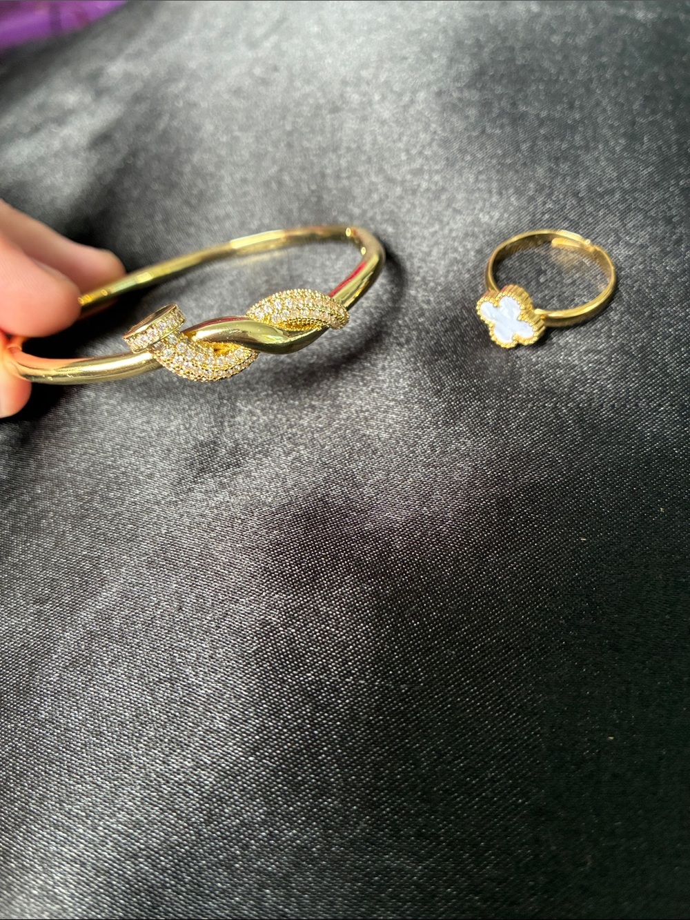 Gold tone jewelry bundle